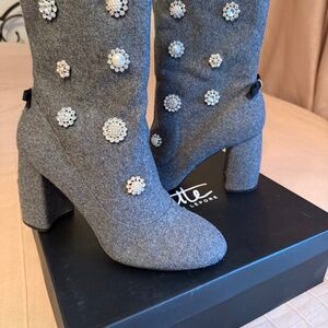 NANETTE LAPORE LINETTE WOOL BOOTIES Rhinestone Ankle Bootie Heels, 9.5, NEW